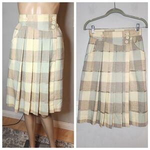 UPIM Linen Blend Plaid Pleated Wrap Skirt Pockets Size XS or Small Vintage 42